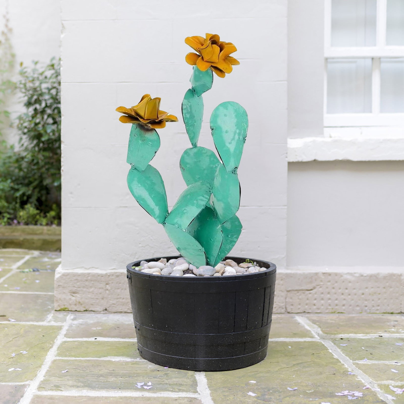 Metal Cactus Outdoor Decor - Iron Cactus Yard Art Garden Statue, Rustic Artificial Cactus Sculpture for Patio, Lawn, Balcony, Backyard Decor, Weather Resistant Metal