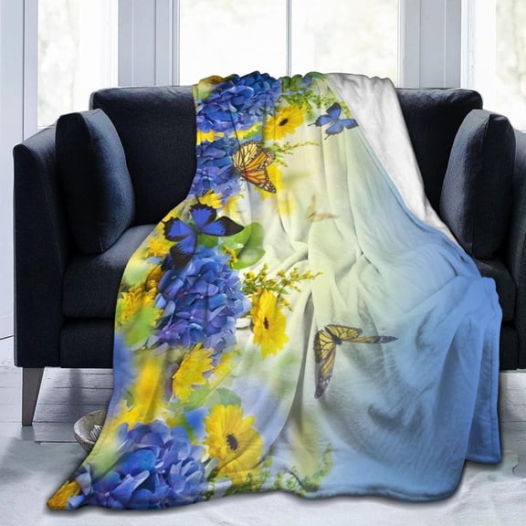 Hydrangeas and Daisies Flowers with Butterflies Bed Blanket Ultra Soft Floral Throw Blanket All Season Warm Light Weight Cozy Plush Blankets for Home Bedroom Sofa Chair Travel, 40"X50"
