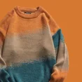 thumbnail image 2 of Suéteres de punto para hombre, ropa de calle japonesa, estilo Harajuku, cuello redondo, color degradado, cuello redondo, corte holgado, azul, AX, 2 of 5