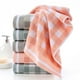 thumbnail image 3 of Nvzi Toallas de baño de 2 piezas, 13,78 x 29,53 pulgadas, 125 g, toalla de cara a cuadros para adultos de 32 hebras, livianas, de secado rápido (rosa), 3 of 5