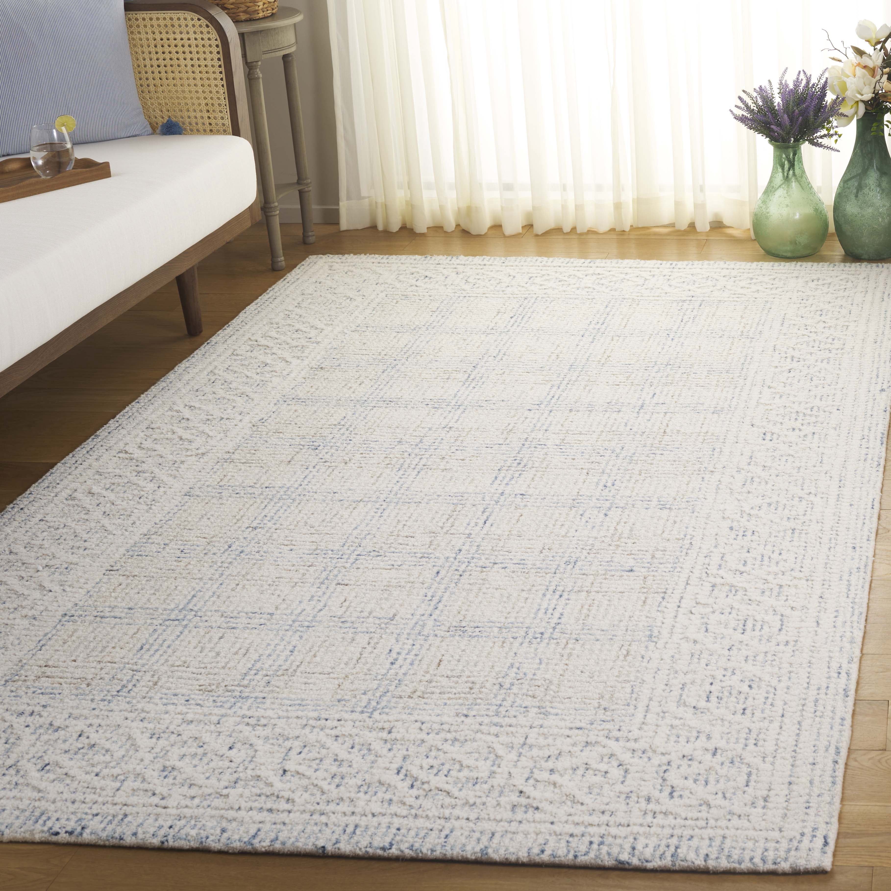 SAFAVIEH Ebony ARABESQUE Bordered Area Rug, Ivory/Blue, 6' x 9'