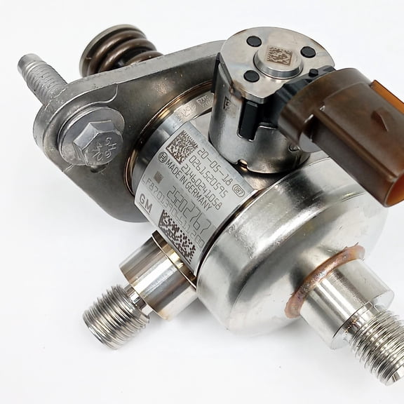 General Motors Direct Injection High Pressure Fuel Pump 25202767 for Chevrolet
