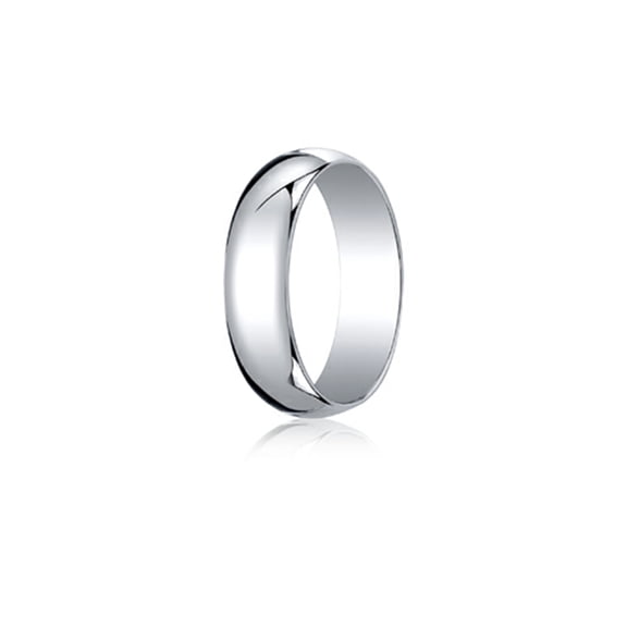 Benchmark� Platinum 6.0mm Traditional Dome Oval Ring