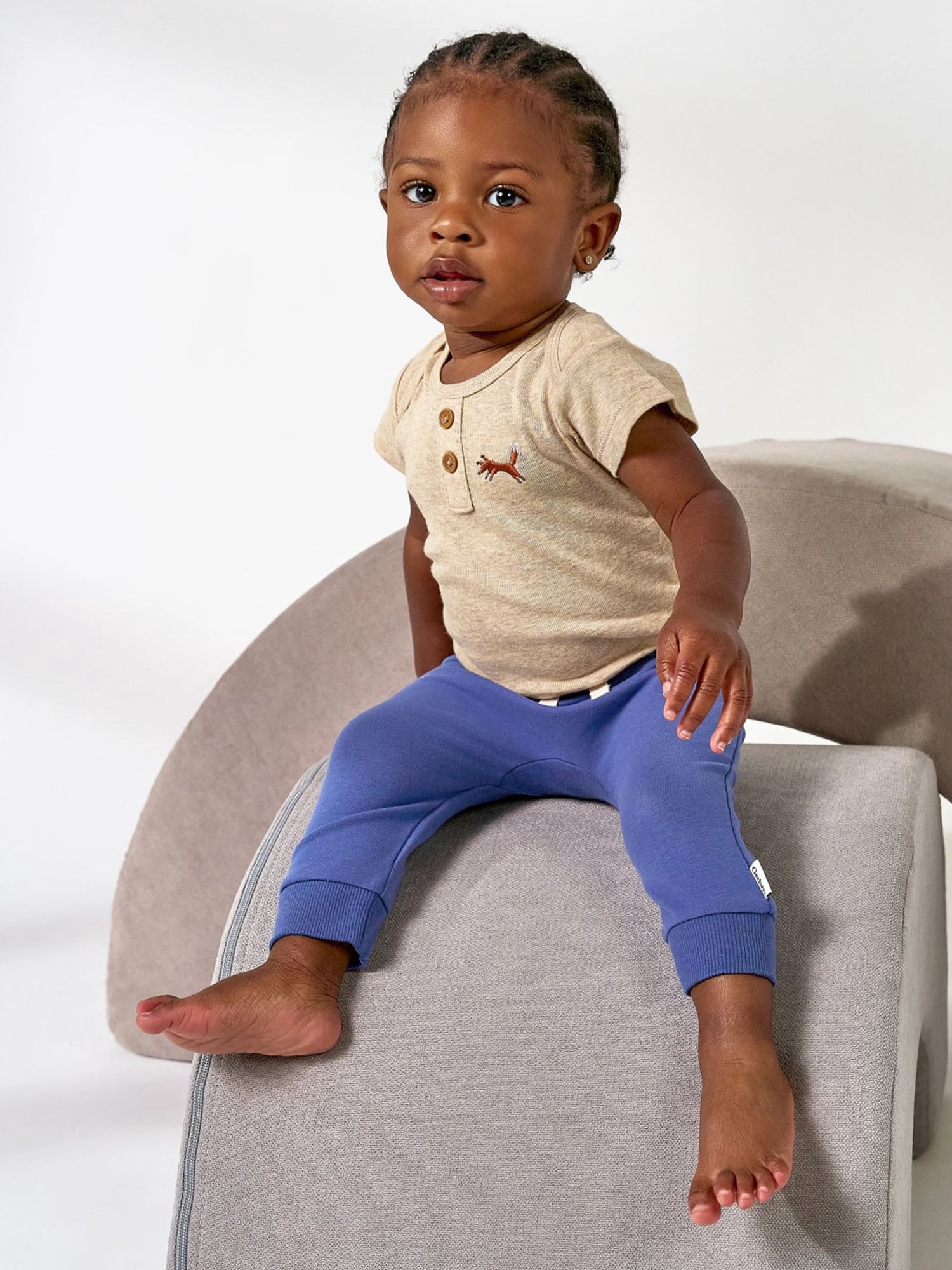 Gerber Baby Neutral Short Sleeve Onesies, 8-Pack, Sizes 0/3 Newborn - 12 Months