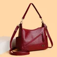 thumbnail image 4 of Bolsos cruzados retro de diseñador, bolsos de cuero suave de lujo para mujer, nuevo bolso de mensajero de hombro de gran capacidad para mujer 2024, 4 of 5