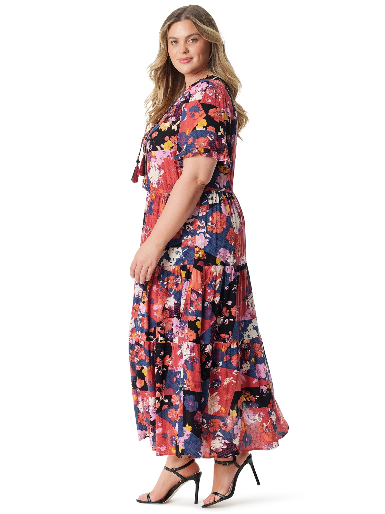 chinese dress ladies Clarice Maxi Dress in Obsidian Wispy Ditsies main image 1