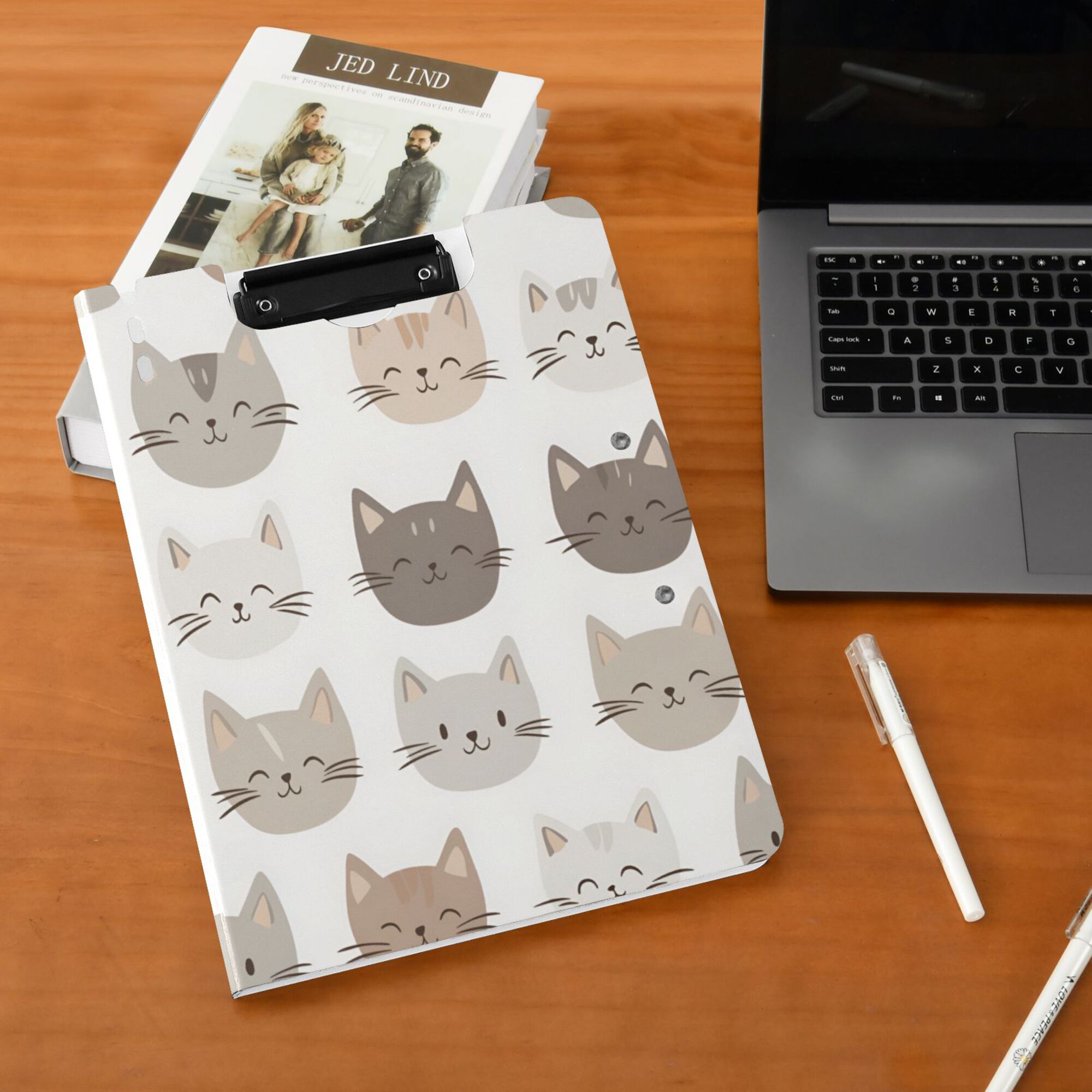 FORMRS A4 Clipboard Folder with Pen Holder Horizontal Foldable School Office Binder, Light Gray Cat Pattern