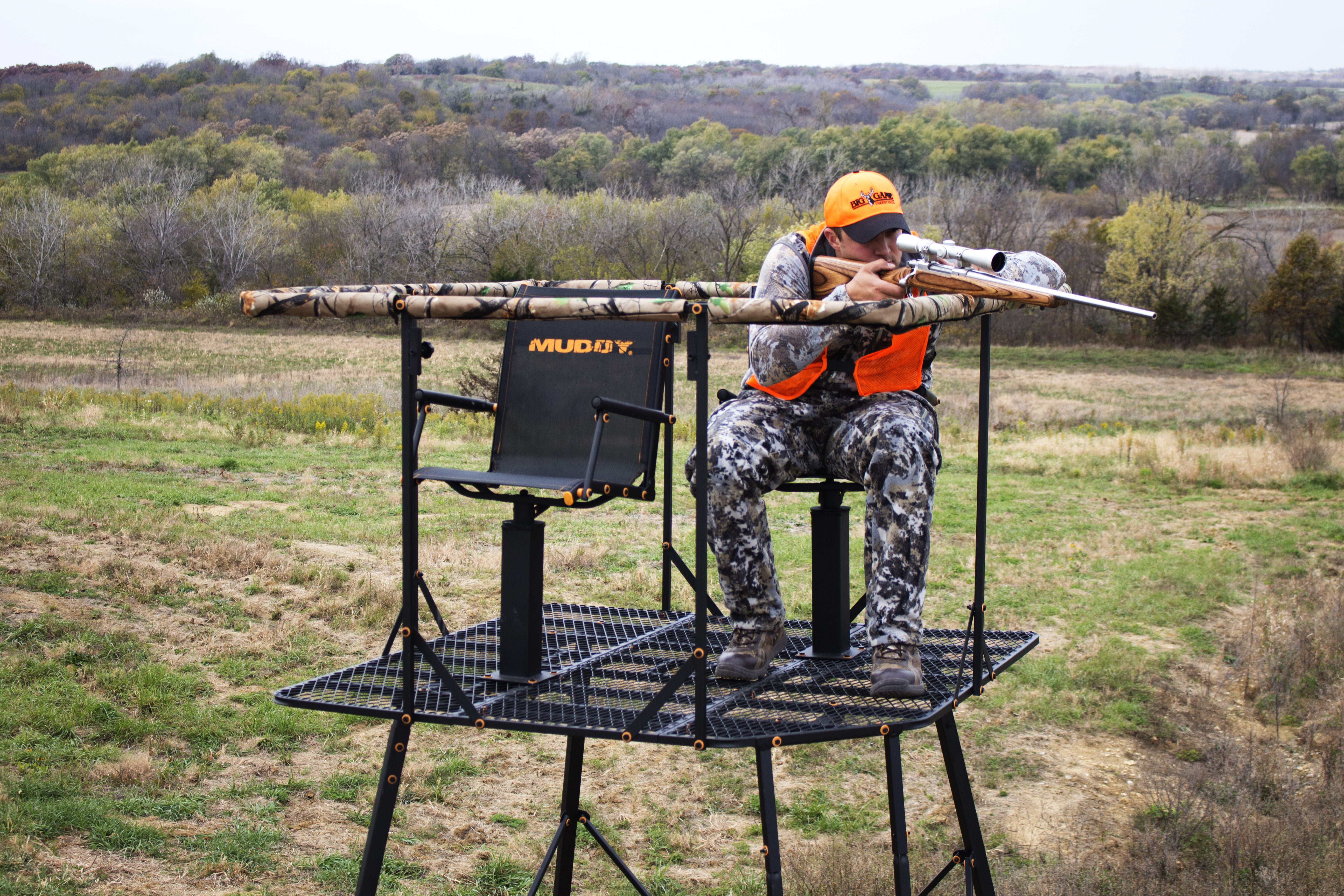 MUDDY QUAD POD DOUBLE (TWO PERSON) 12' HUNTING STAND, STEEL, 500LB WEIGHT  RATING, 2 FLEX-TEK SEATS - Walmart.com