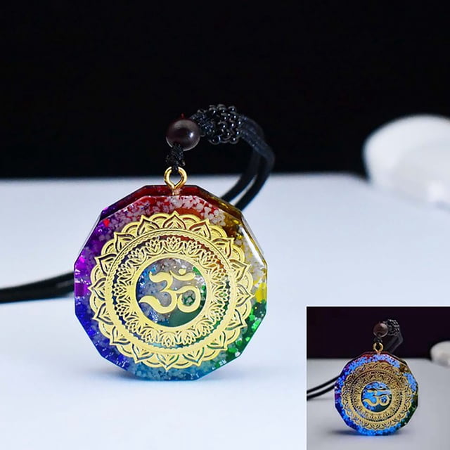 Collar para mujer, joyería para mujer, colgante de joyería para mujer, collar Sri Yantra, geometría sagrada, collar de energía de los chakras, regalo, collar colgante