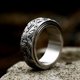 thumbnail image 5 of Anillo giratorio de acero inoxidable Anillo de acero de titanio con diseño retro de ojo de diablo europeo y americano para hombre, 5 of 5