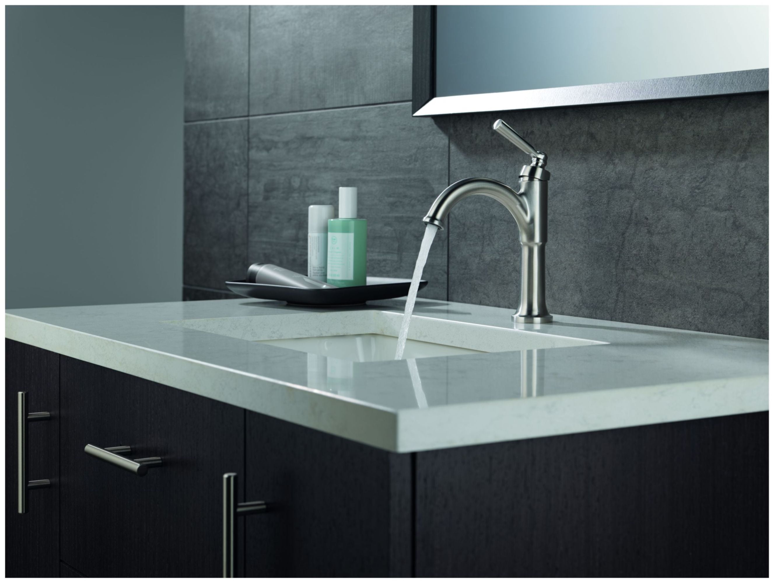 Delta 535-Mpu-Dst Saylor 1.2 GPM Single Hole Bathroom Faucet - Brilliance Stainless