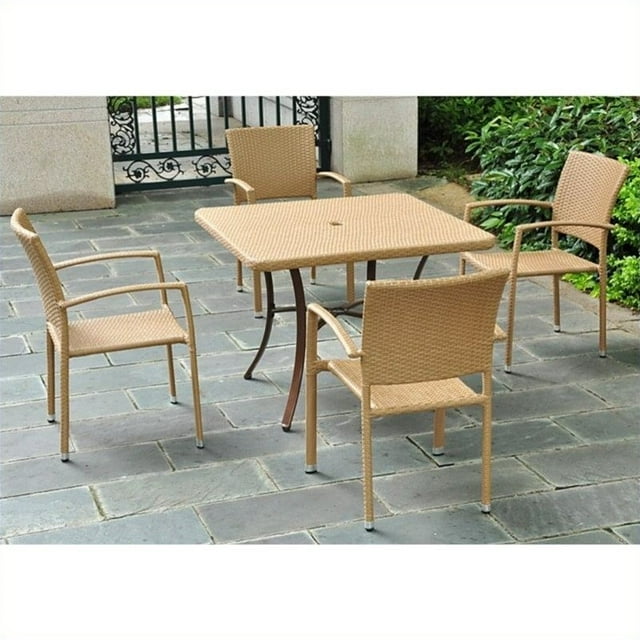 International Caravan Barcelona Patio Table à Manger en Pacane de Miel