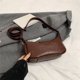thumbnail image 5 of Axala Versátil Bolso Retro Cuerpo Cruzado Casual Con Correa Ajustable Metal, 5 of 9