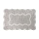 thumbnail image 2 of Alfombrilla de baño de microfibra con bordes ondulados, 40x60 cm, base antideslizante, color beige crema, lavable, absorbente y suave para decoración de baño., 2 of 9