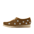 thumbnail image 2 of CLARKS ORIGINALS WOMEN WALLABEE Shoes Dark Olive Embroidery, 2 of 7