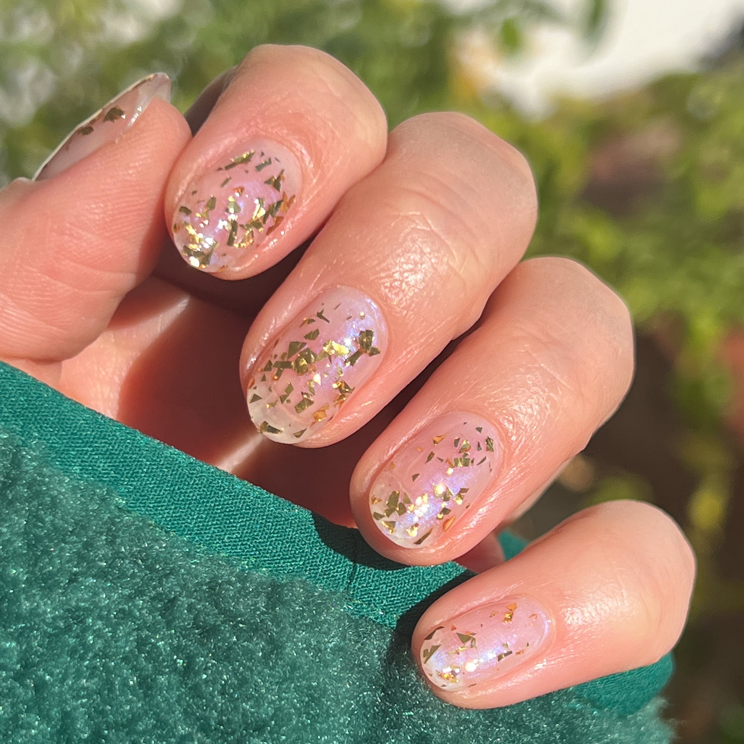 Olive & June Long Lasting Nail Polish, Is It Too Much?, Gold Flakes, 0.46 fl oz