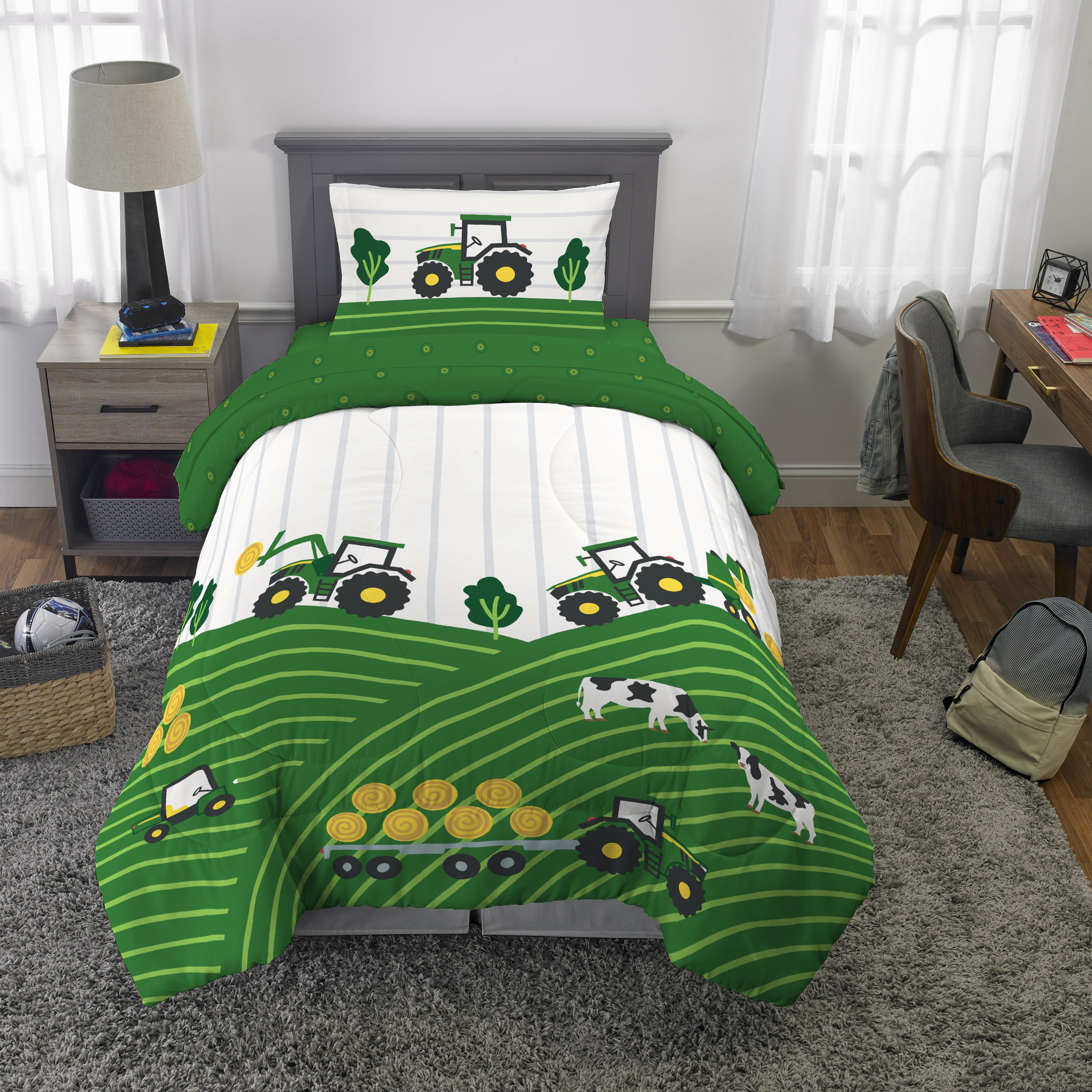 John Deere Kids 4 Piece Green White Reversible Comforter, Bed in a Bag, Twin
