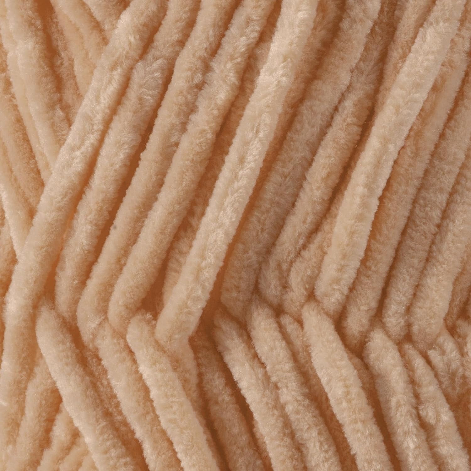 5 Skeins of Sensy Velvet Yarn for Crocheting, Baby Blanket Yarn, Chenille Yarn, Amigurumi Yarn, 3.5 oz, 132 Yards, Gauge 5 Bulky (Beige)