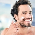 thumbnail image 3 of Kit antiedad para hombre con crema facial y roll on para contorno de ojos con ácido hialurónico, 3 of 8