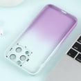 thumbnail image 4 of Funda de silicona con degradado de estrellas para iPhone 15 con película para lente, 4 of 5