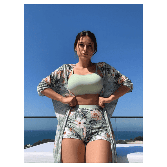 Light Green and Tropical Floral Print Cami Crop Top with Matching Printed Shorts, Women's 3 Piece Swim Set with Long Sleeve Cover Up Kimono