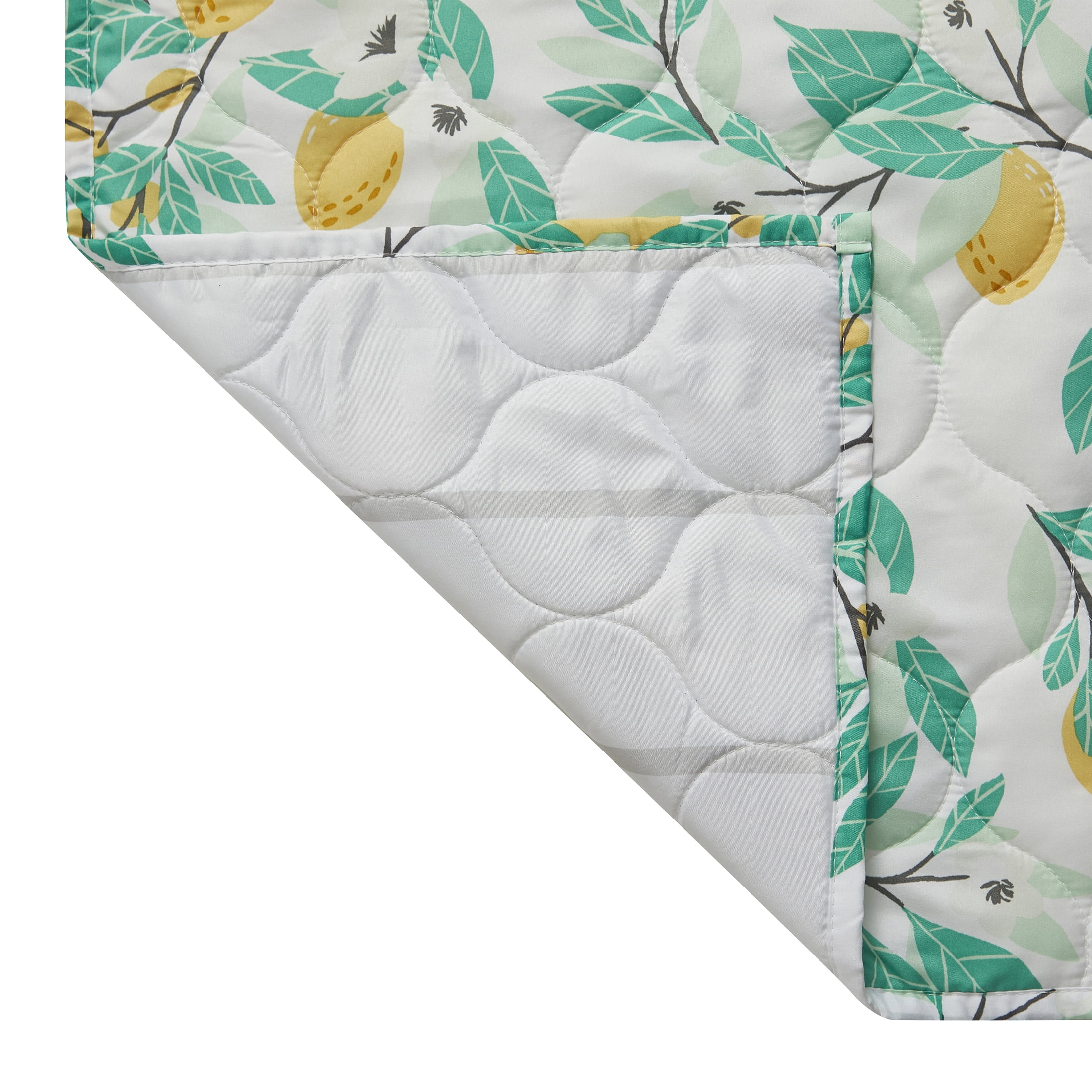 Mainstays Lemon Yellow Striped Polysester Quilt, King, Reversible