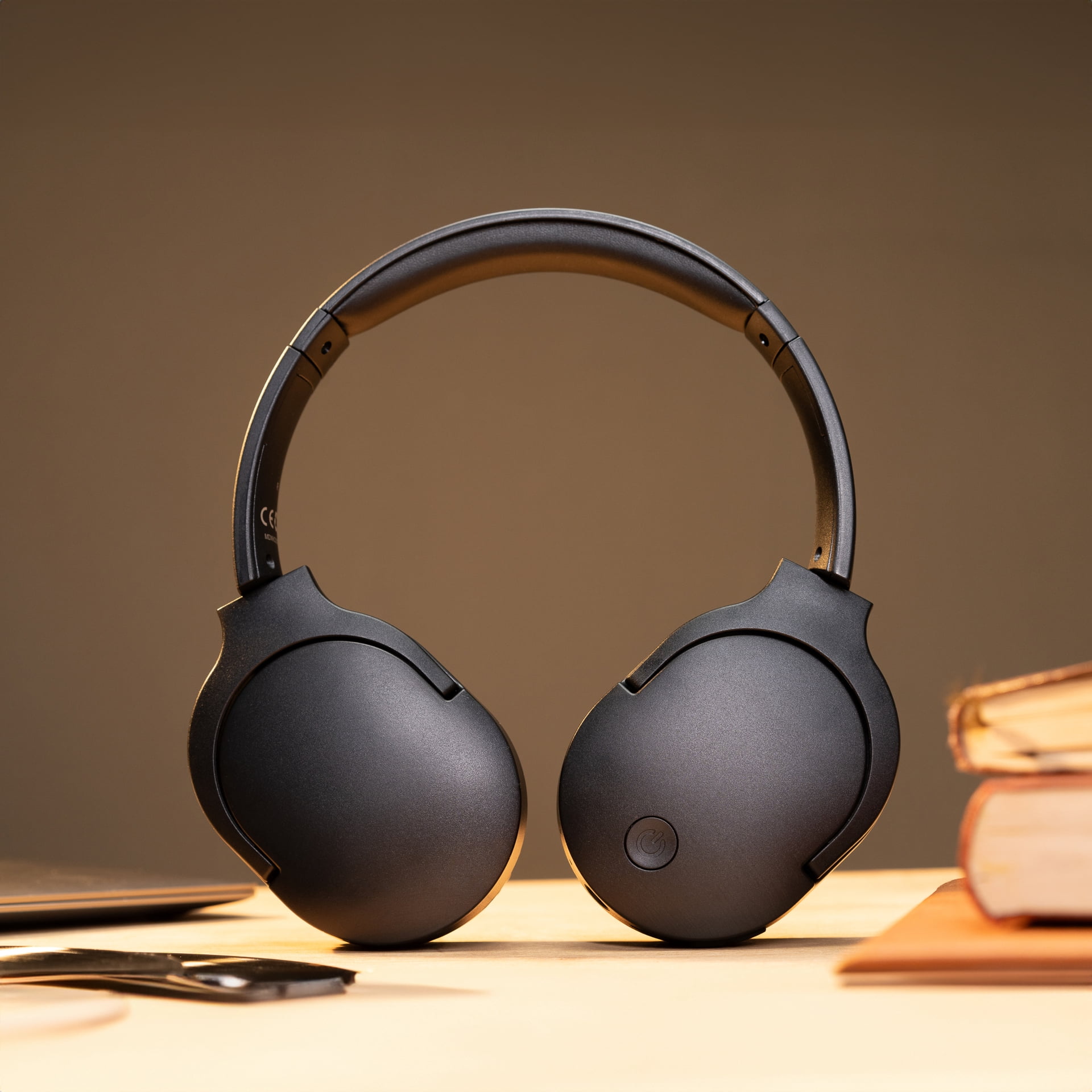 Moodix KO23BT1100B Bluetooth On-Ear Headphones