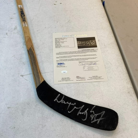 Wayne Gretzky Signed Game Issued Hespeler Hockey Stick With JSA COA