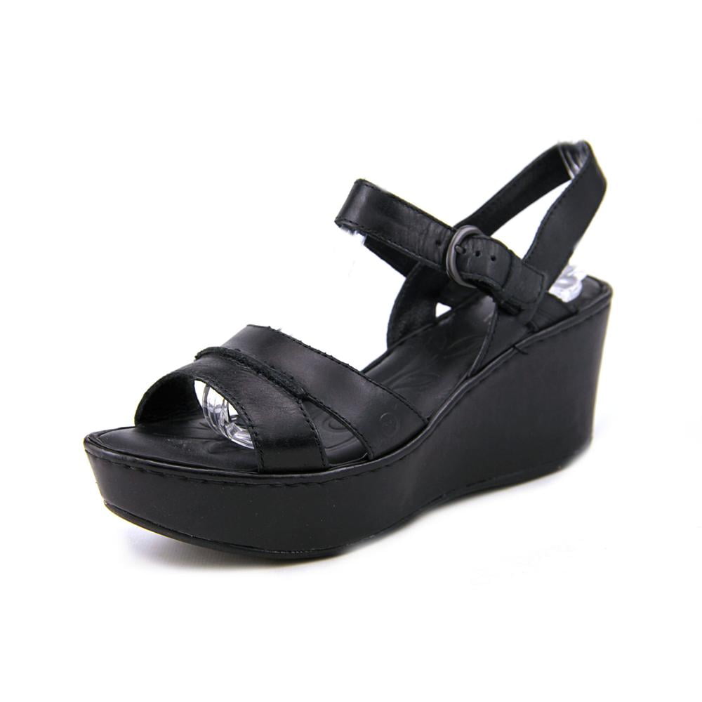 born lovely sandals