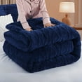 thumbnail image 6 of Aisbo Sherpa Winter Comforter, Reversible Flannel Blanket, 3D Jacquard Design, Warm & Cozy, Full Size, 6 of 6