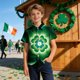 thumbnail image 5 of Blusa y camisa de manga corta con cuello vuelto, moderna e informal, con estampado del Día de San Patricio, con bolsillo, para uniforme escolar, para niños y niñas de 2 a 15 años., 5 of 7