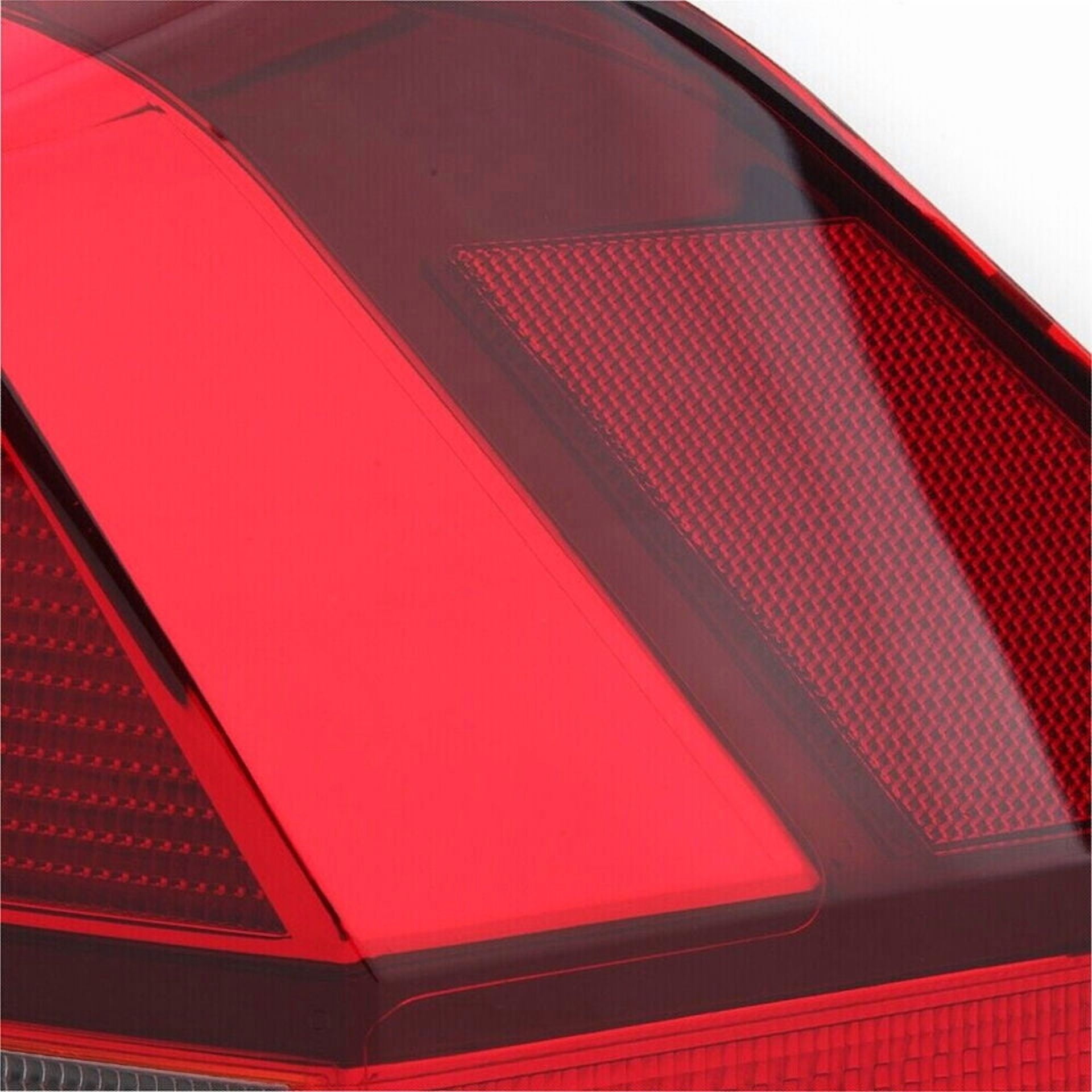 For 2018 - 2023 Volkswagen Tiguan Halogen Tail Light Outer Driver Side VW2804126