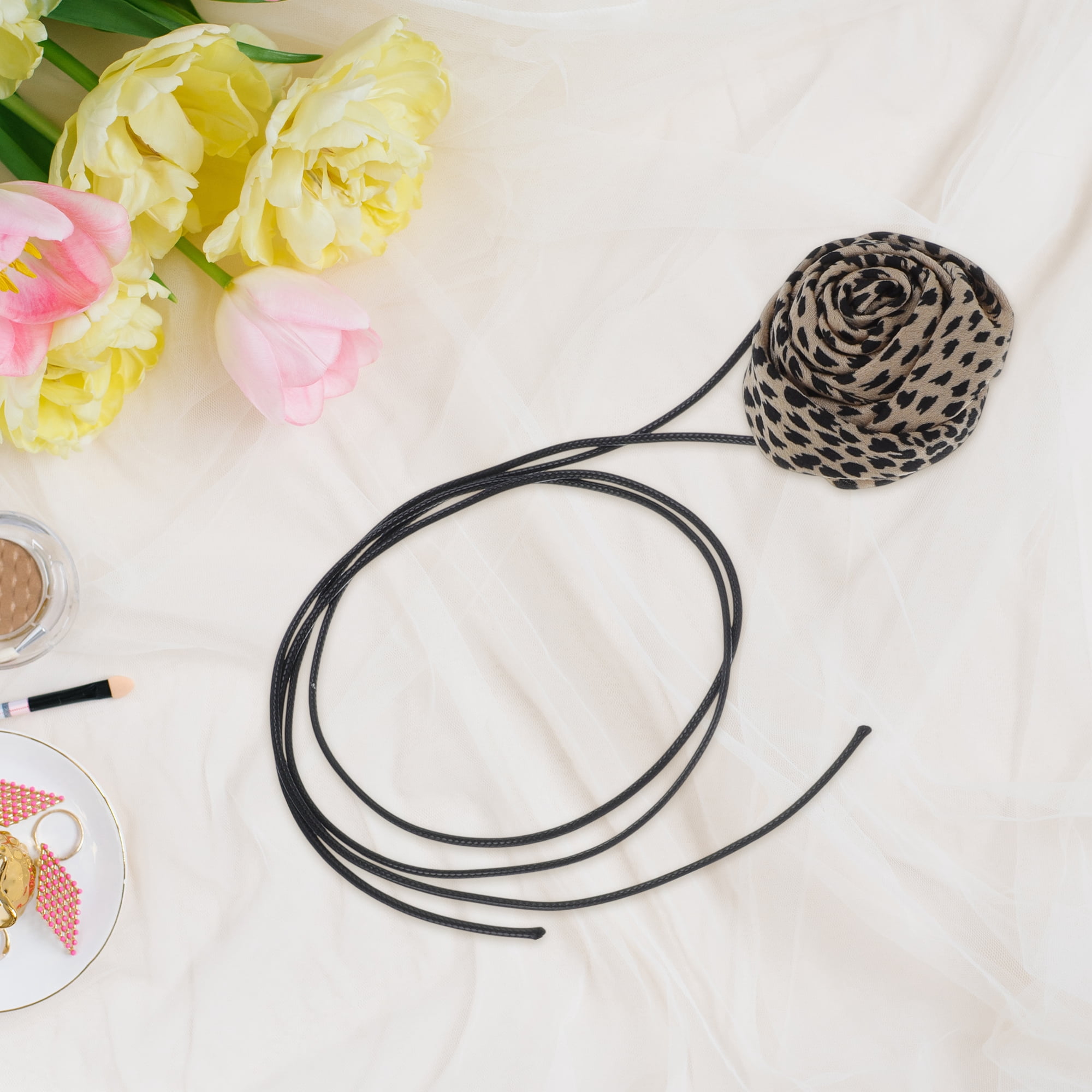 Unique Bargains Rose Choker Necklace 1Pc for Any Occasion Brown, Black