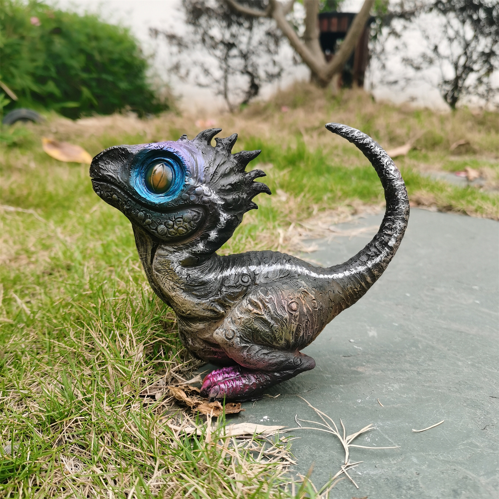 Dinosaur Garden Statues Velociraptor Sculptures and Statues Creative