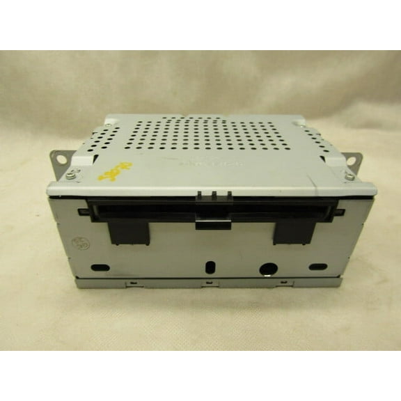 Pre-Owned 2016 Ford C-Max AM FM CD MP3 Radio Receiver OEM LKQ - Verify Specific Vehicle Fitment In Description - (Good)