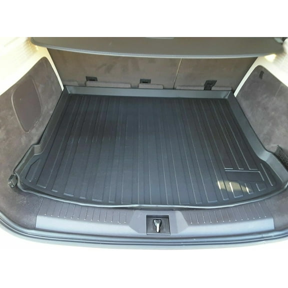 EACCESSORIES EA Cargo Liner – Trunk Mat for Lincoln MKC 2015-2019 – Weather-Resistant Trunk Mats for Cars with Raised Lip – Non-Slip Car Trunk Mat Rubber – Easy to Install – Laser Pre-Cut Design