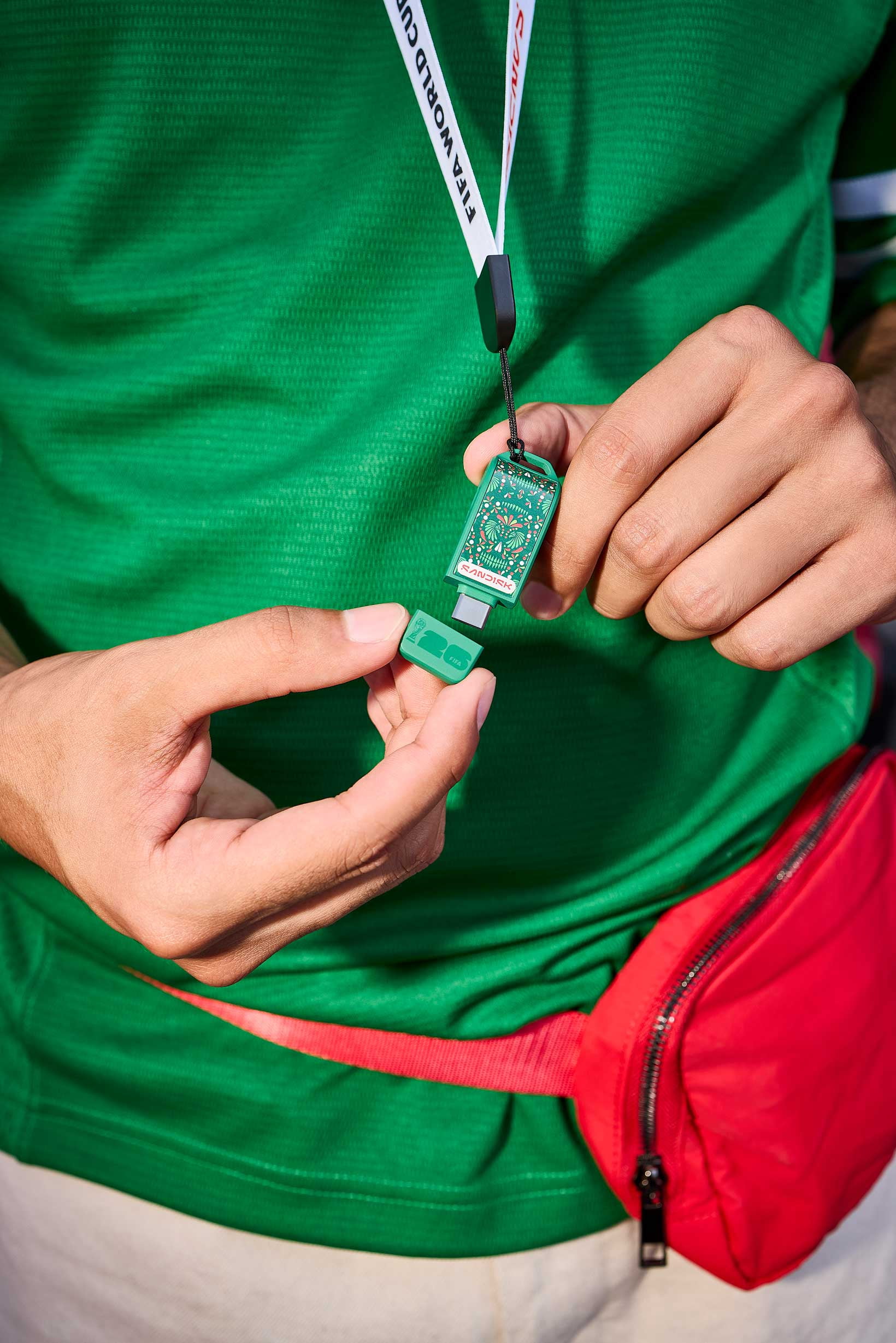 SANDISK® USB-C™ FLASH DRIVE: FIFA WORLD CUP 2026™ EDITION,  64GB GREEN, MEXICO