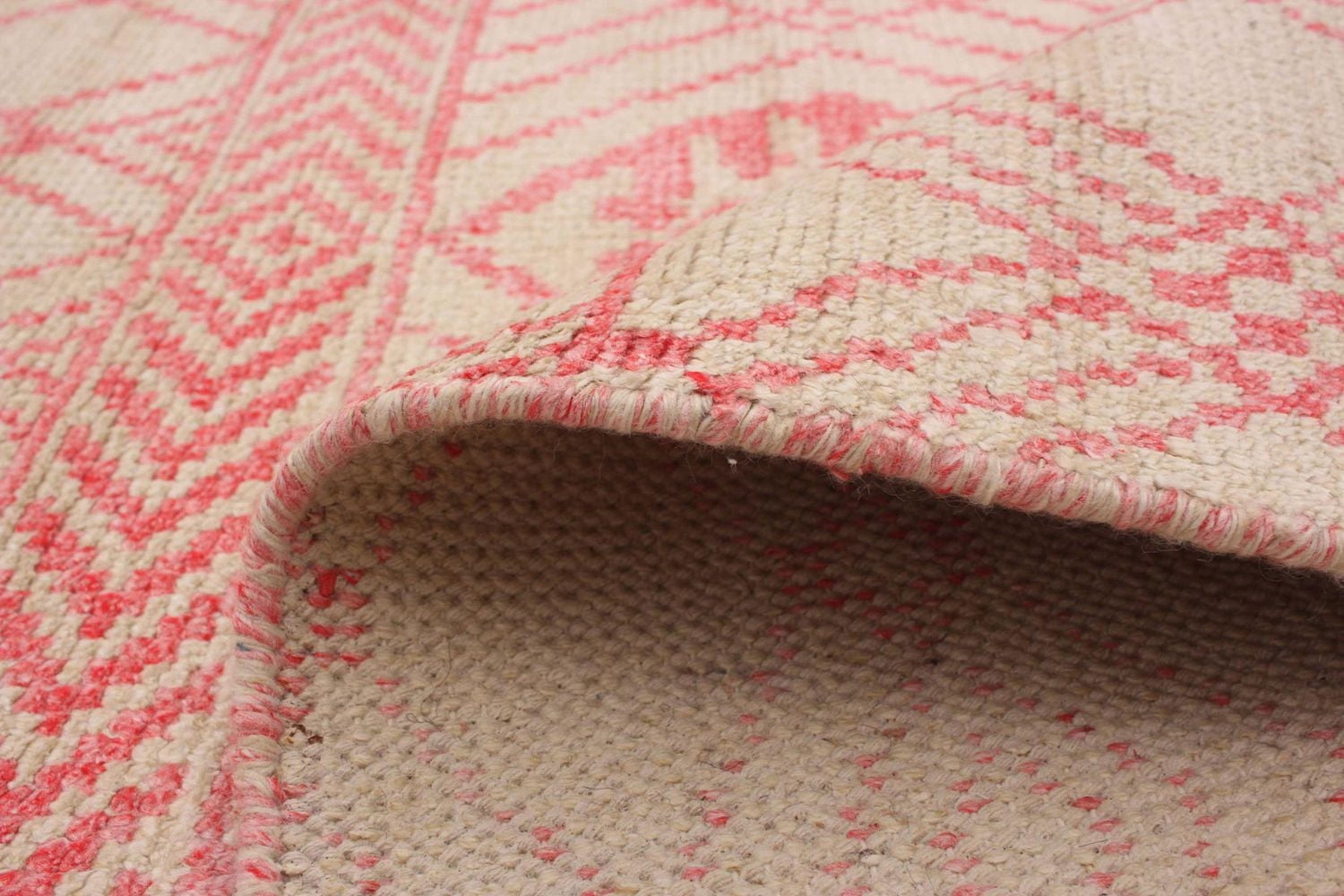 ECARPETGALLERY 4'10" x 7'9" Geometric La Seda Hand-knotted Area Rug for Living Room, Dining Room and Bedroom in Ivory