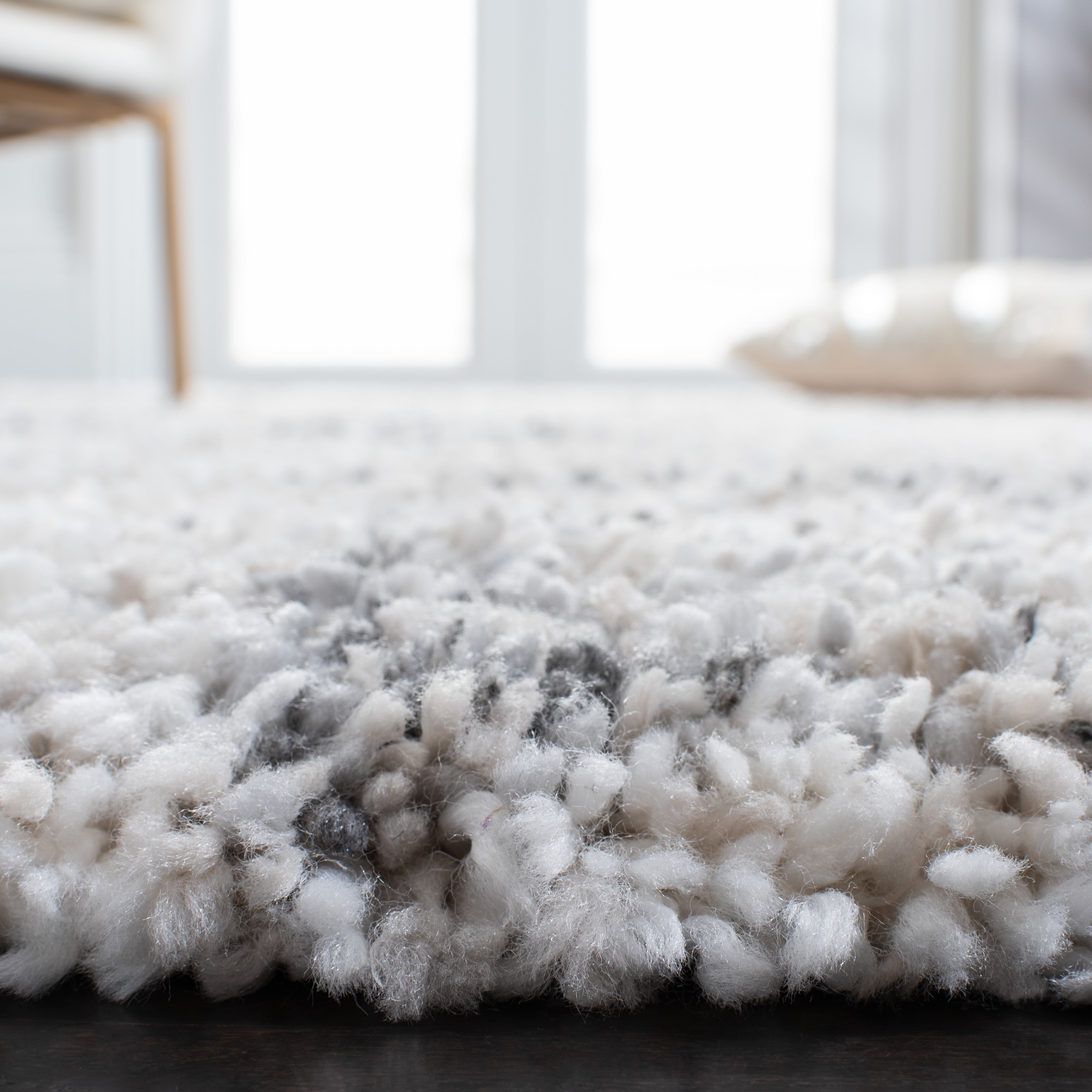 Safavieh  Fontana Shag Fritz Modern Abstract 2-inch Thick Rug 9' x 12' 9' x 12', 8' Round Shag, Indoor Rectangle