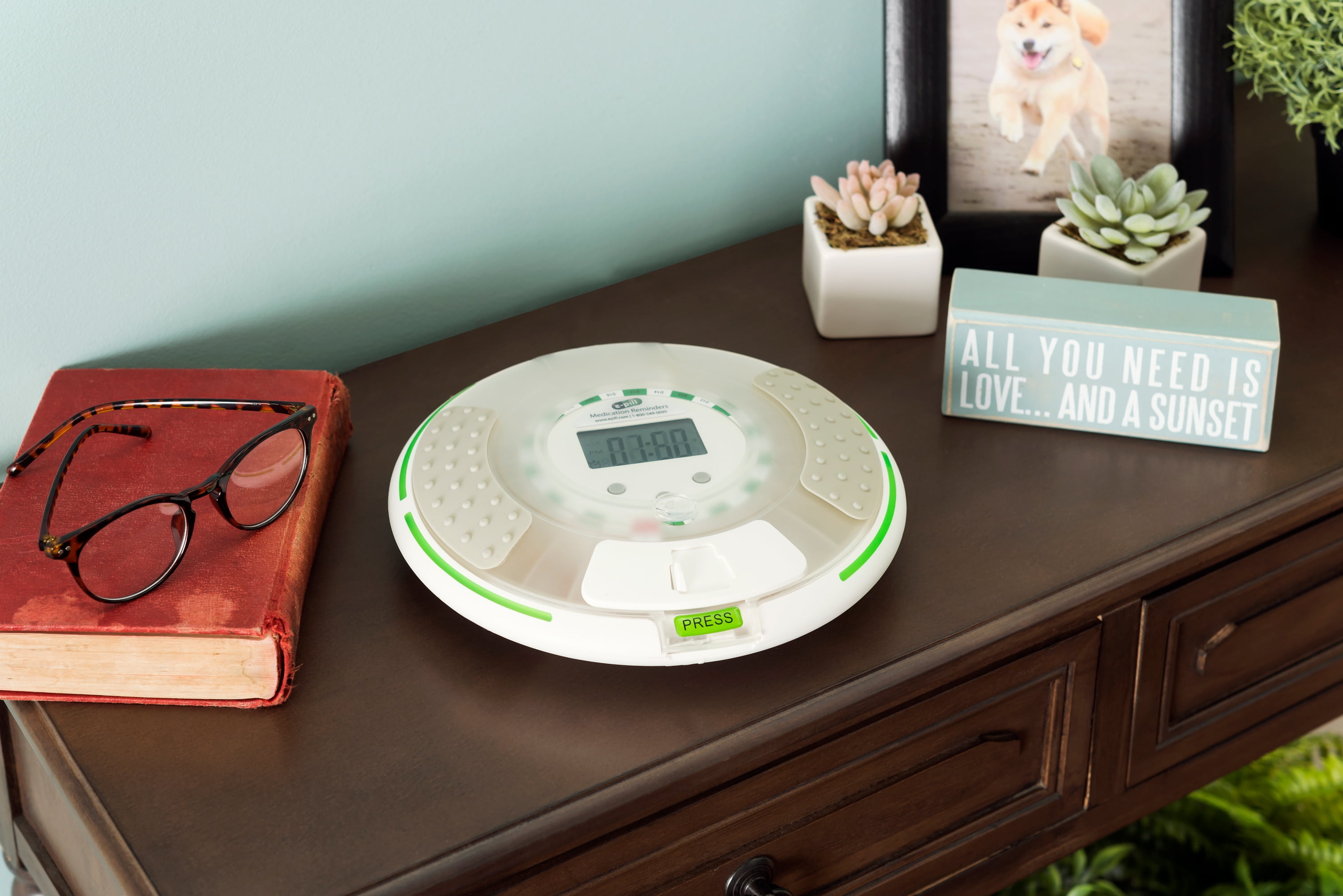 e-pill Voice - Locked Automatic Pill Dispenser - Reminds with a Friendly Voice