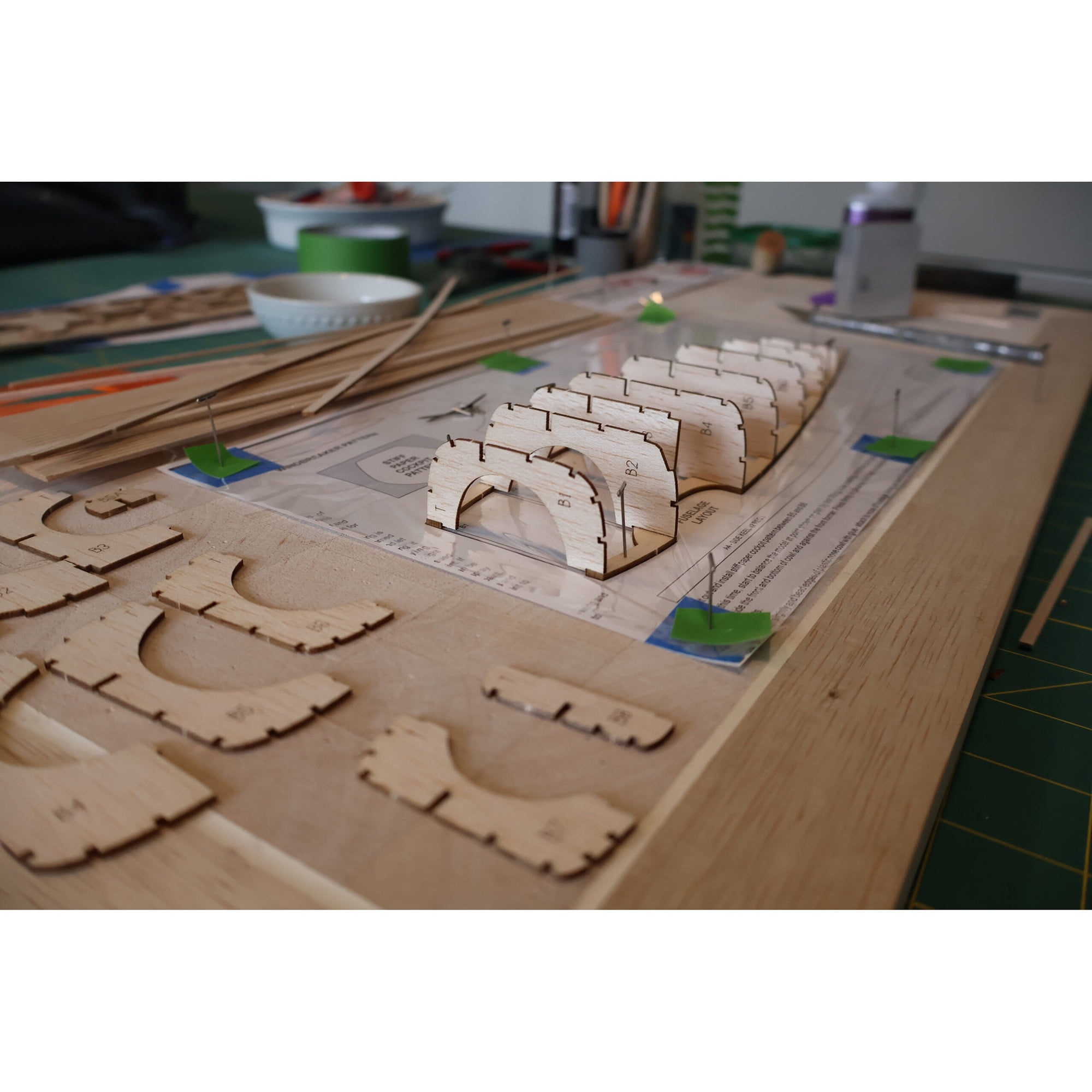 Guillow's: Balsa Work Board - 36" Large - Flat Stable Surface, Crafting Station To Build Model Planes & Pin Parts, Quality End-Grain, 36 x 12 x .75"