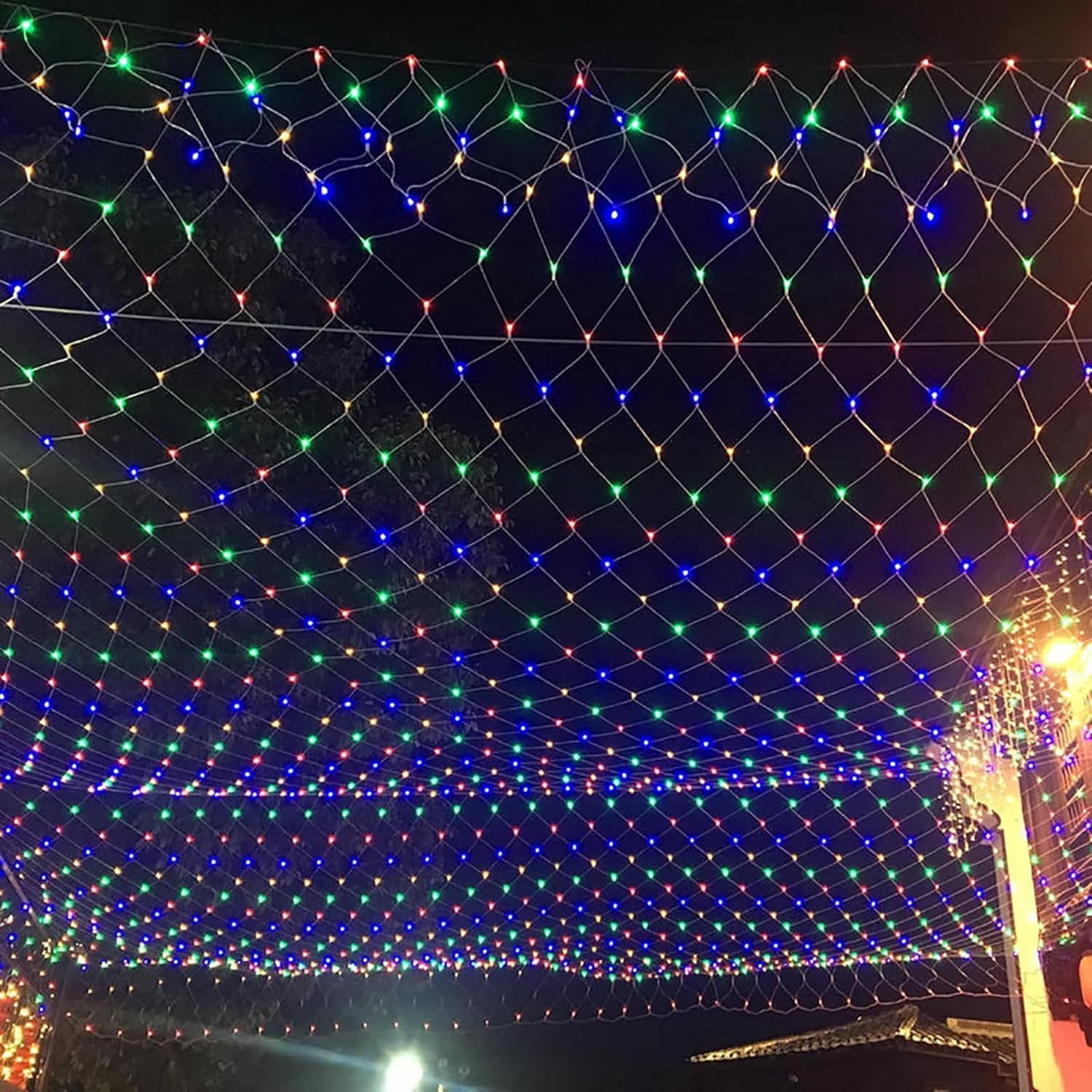 Solar Net Lights Outdoor Garden, 100LED 1.1M X 1.1M Waterproof 8 Modes Solar Mesh Fairy Icicle String Lights for Backyard Patio Gazebo Fence Lounge Party Decoration