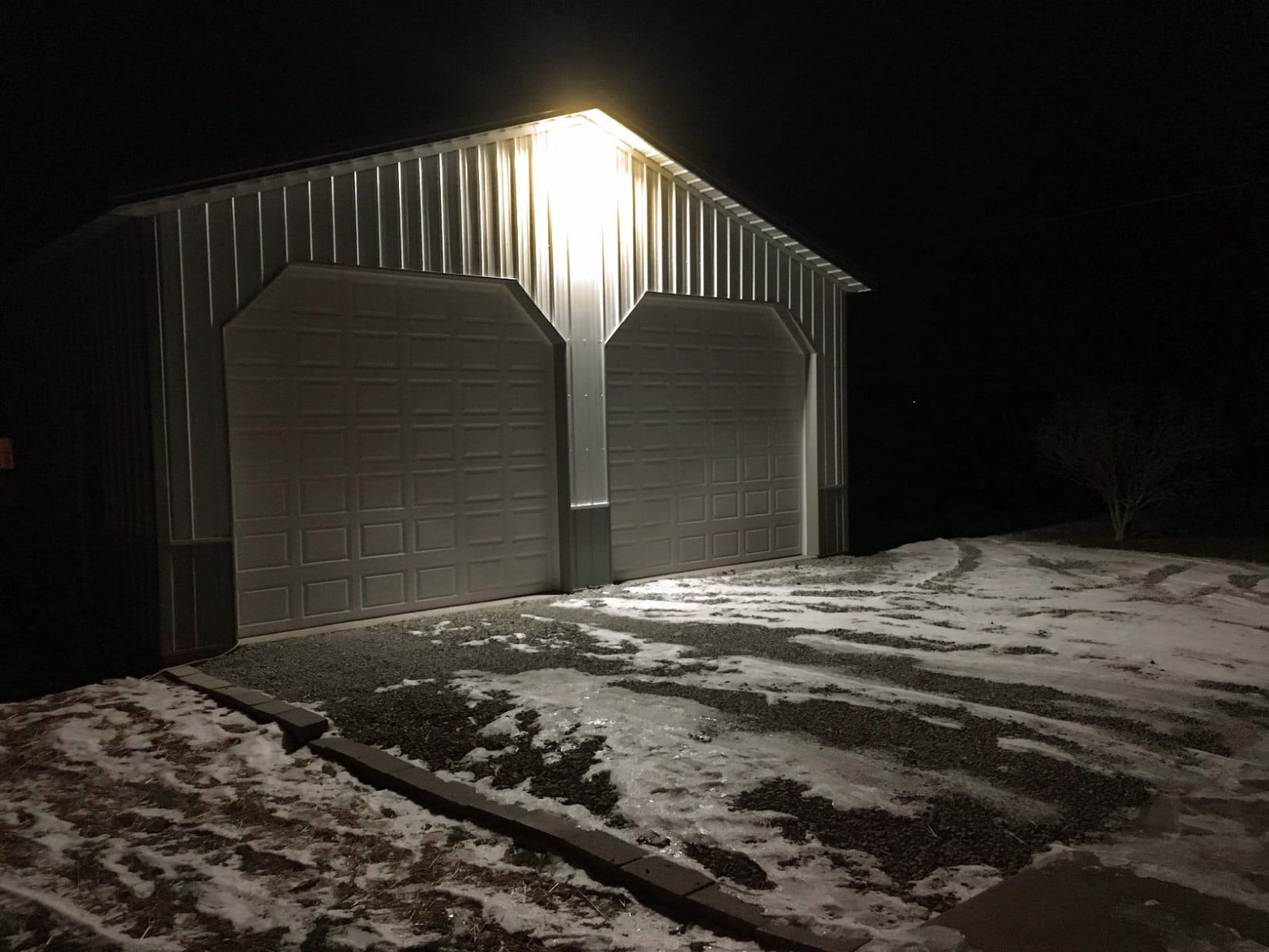 TORCHSTAR 50W Dusk-to-dawn LED Barn Light, Security Light for Garage