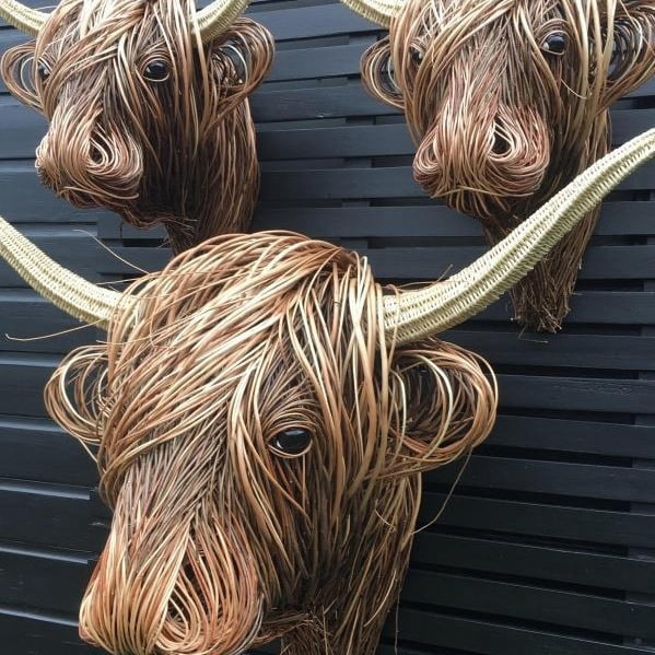 Highland Cow Decor, Resin Highland Cow Head Wall Mounted Decorations, Cute Highland Cow Decor, Bull Head Wall Decor Wall Art, Animal Heads Wall Sculptures Decor Gifts