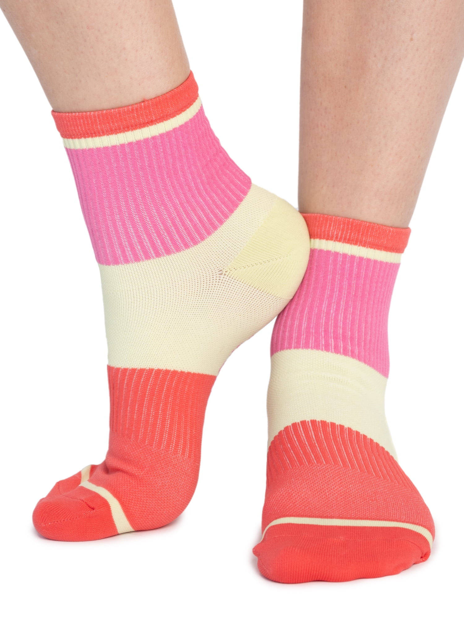 MUK LUKS Women's Compression Nylon Quarter Crew Socks, 2-Pack, Shoe Sizes 6-10
