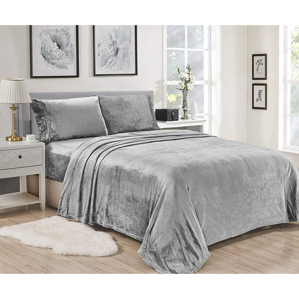 Décor&More Luxury Elegance 3 Piece Queen Size Extra Soft Velvet Touch