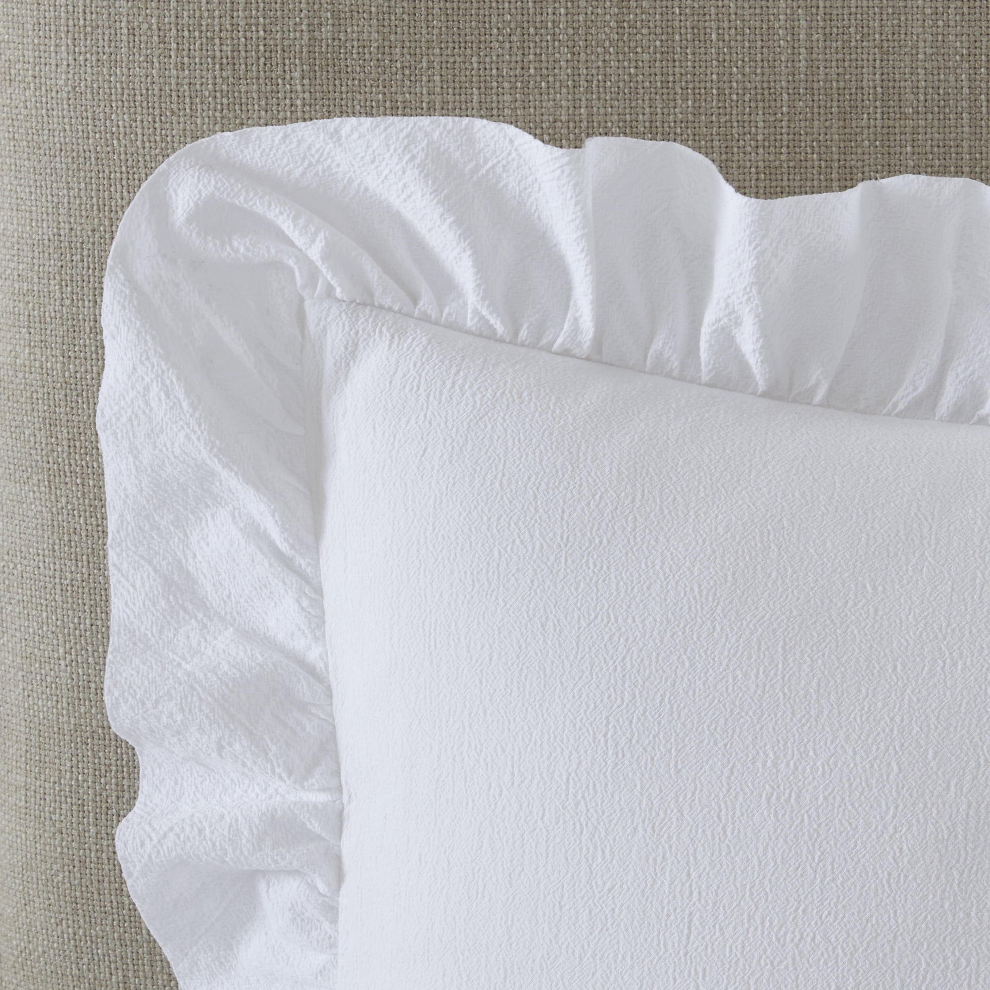 Better Homes & Gardens Raw Edge Ruffle 3 Piece Duvet Cover Set, Full/Queen, White
