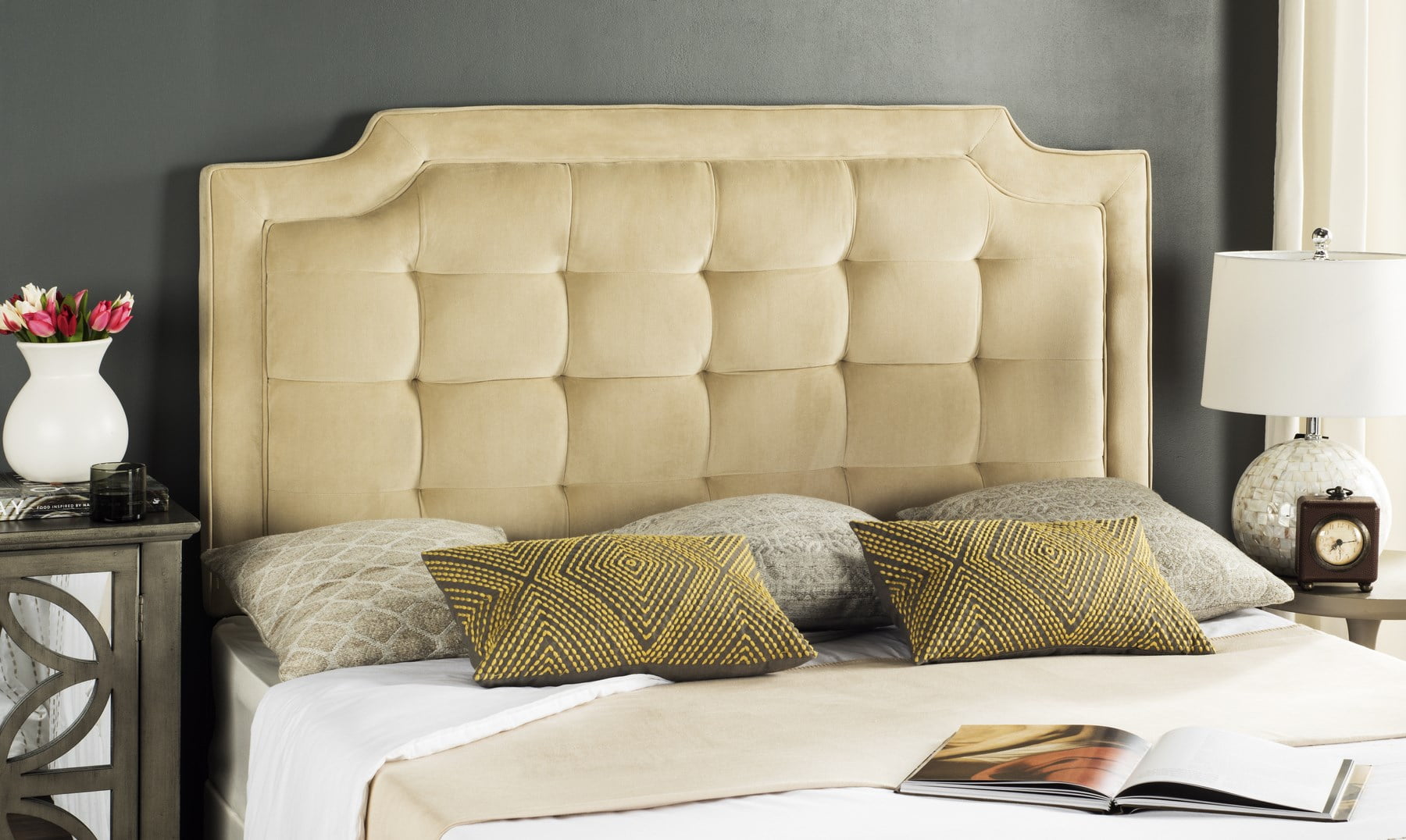 Safavieh Sapphire Modern Glam Tufted Headboard