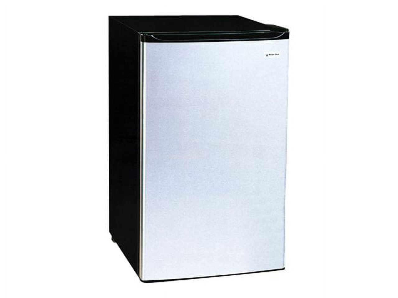 Magic Chef MCBR360S Refrigerator