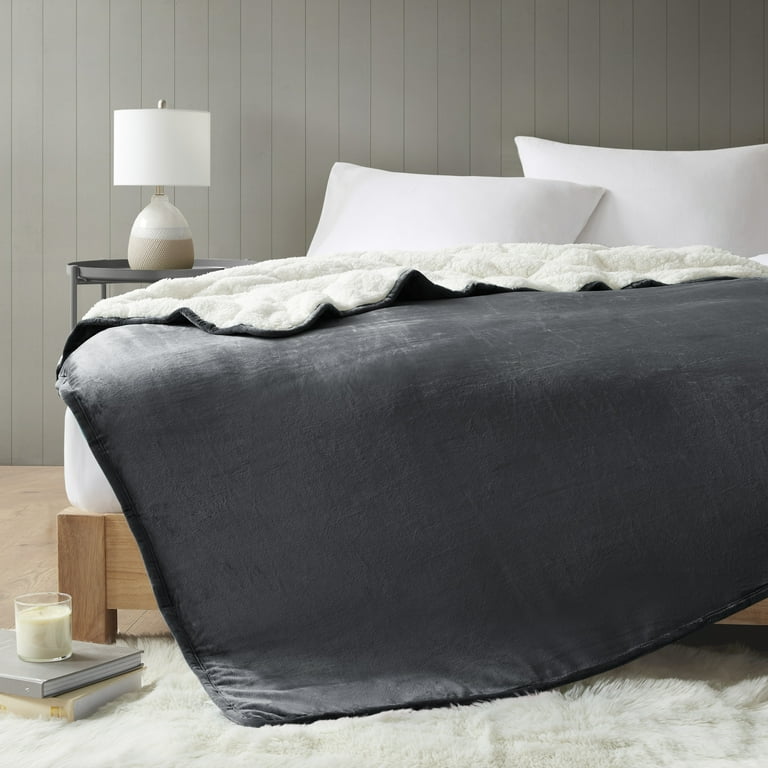 Comfort Spaces Velvet Plush Reverse To Sherpa 15lb Weighted